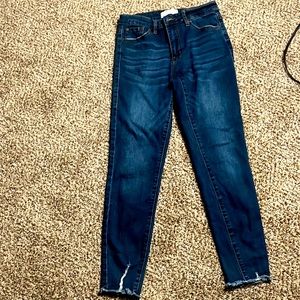 Pink lily size 5 skinny jeans
